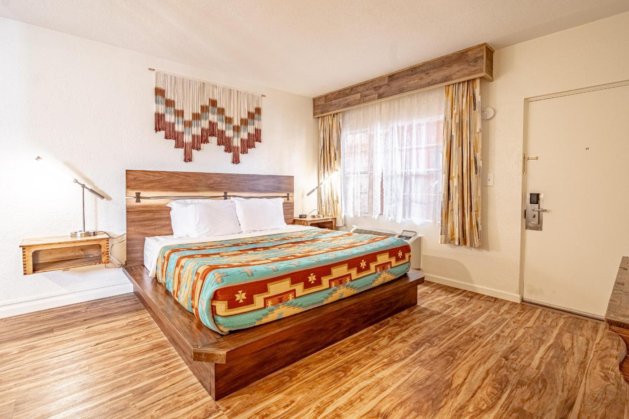The Classic Desert Aire Hotel ألاموغوردو المظهر الخارجي الصورة